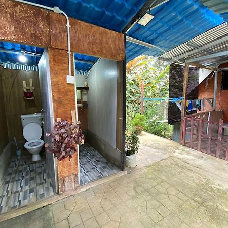 Hotel Da Family Mini Garden à Ranau Extérieur photo